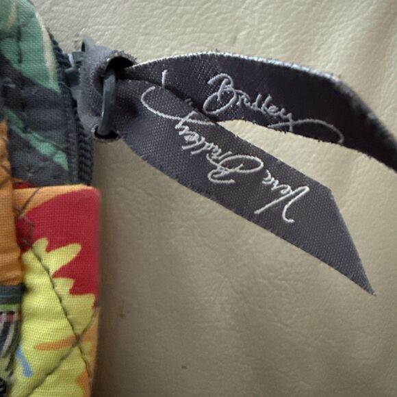 Vera Bradley MAKE UP CASE 8 LENTH  6 HIGH in Jazzy Blooms - Picture 5 of 5